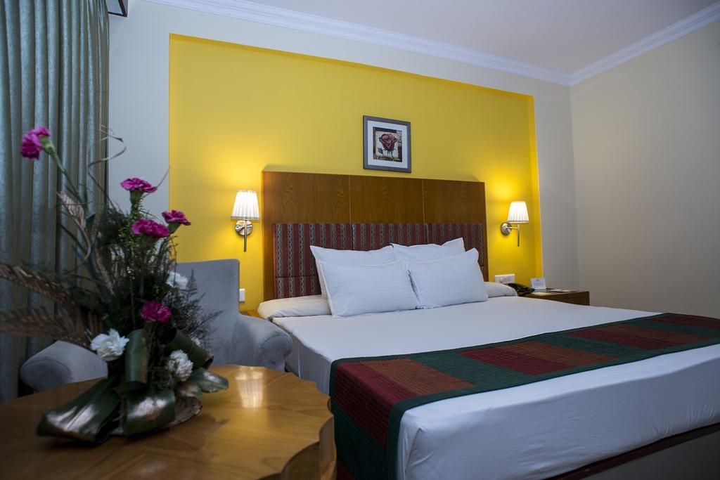 Hotel Jaipur Palace Ruang foto