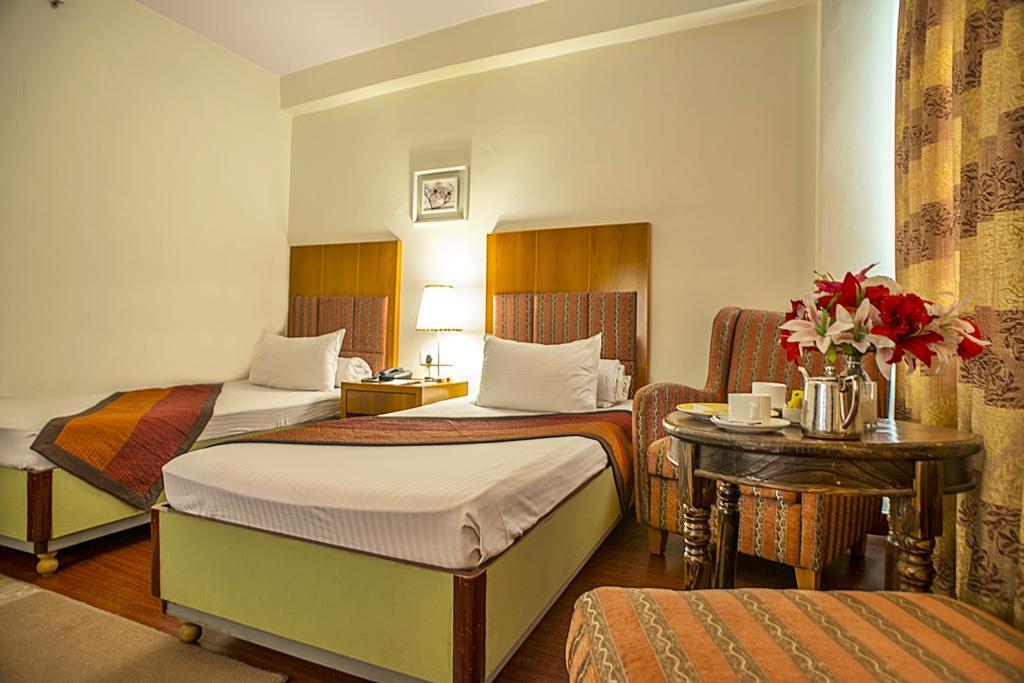 Hotel Jaipur Palace Ruang foto