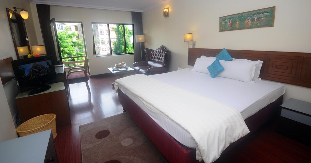 Hotel Jaipur Palace Ruang foto